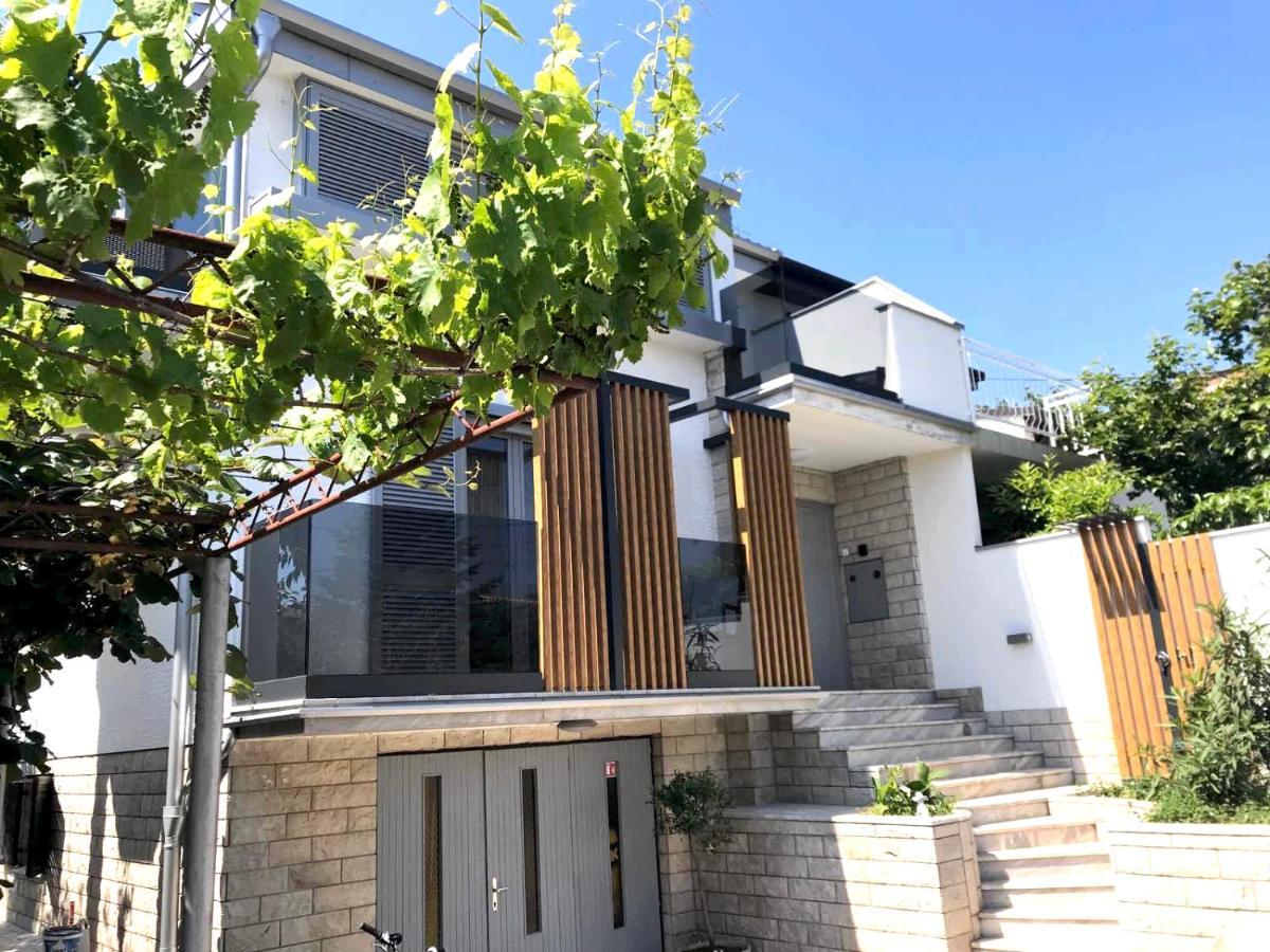 شقة Sunny House زامبراتيجا المظهر الخارجي الصورة